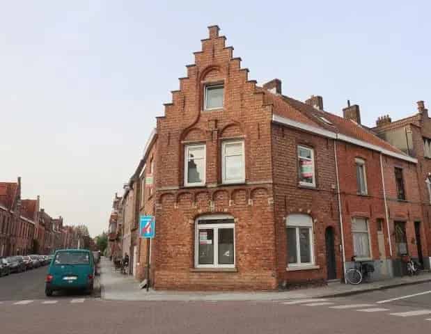 Karaktervolle Hoekwoning Volledige Aanbod