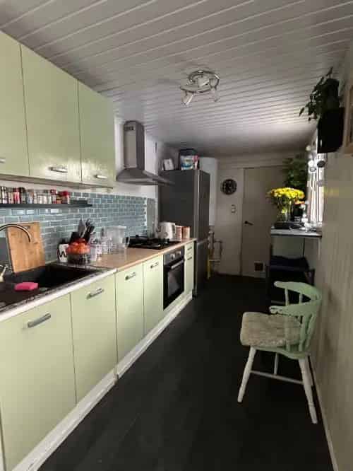 Instapklare rijwoning met charme en mooi rendement in hartje Ronse