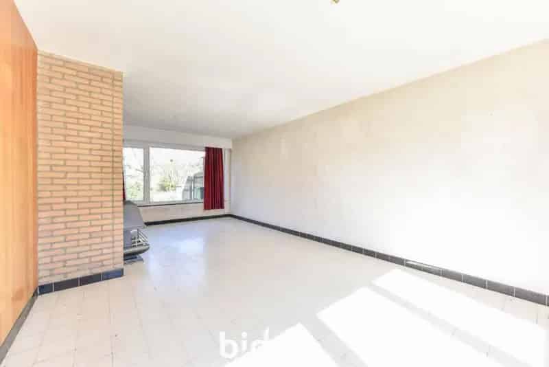 Te renoveren woonhuis 3 slaapkamers garage tuin