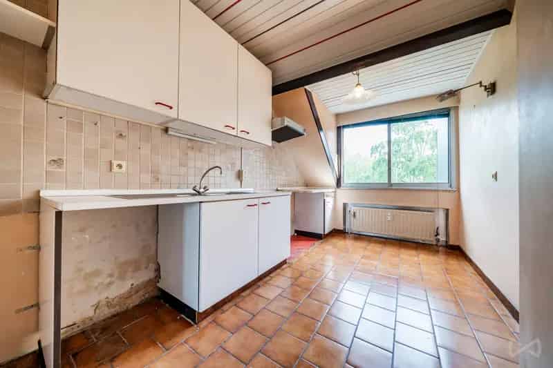 Penthouse 2 slaapkamers te renoveren Uccle
