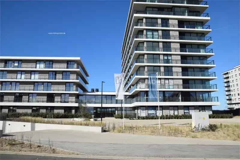Appartement te koop De Panne: Modern assistentieflat met zeezicht