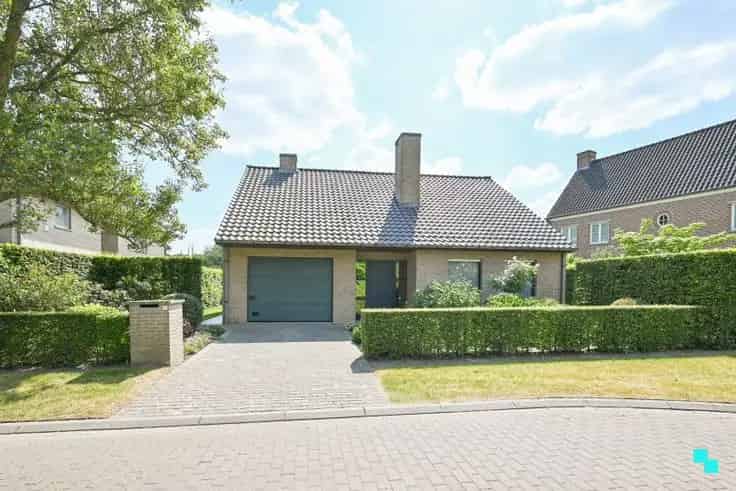 Huis Te Koop Izegem 5 Slaapkamers Nabij Kasteeldomein