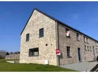 Huis te koop Frasnes-lez-Anvaing 141m² 3 slaapkamers PEB A