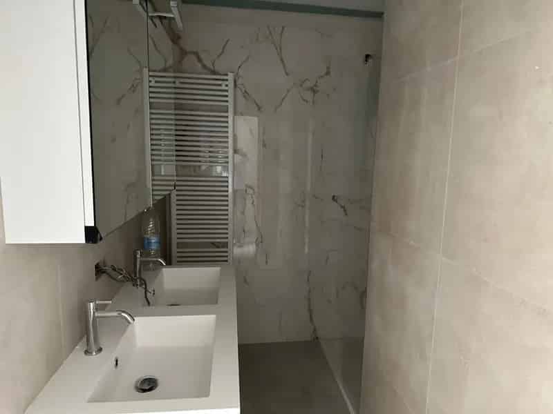 Gerenoveerde Strandflat Oostende 50m2 Zonneterras