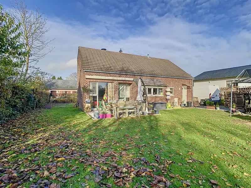 Gezellige woning 2 slaapkamers terras tuin garage 7a 74ca