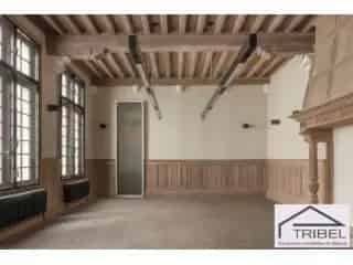 Kantoorruimte te huur Sint-Gillis 375m²
