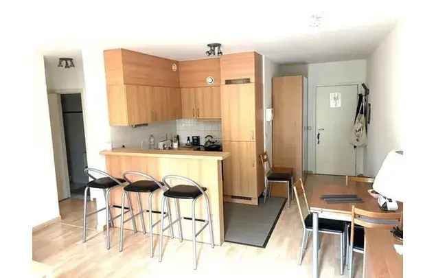 Huur 1 slaapkamer appartement van 45 m² in Brussels