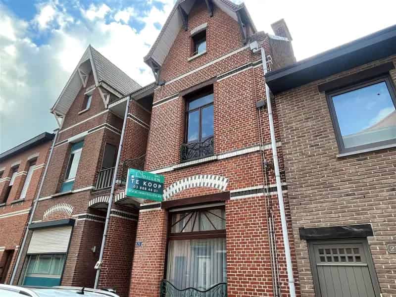 Authentieke woning met tuin te Niel