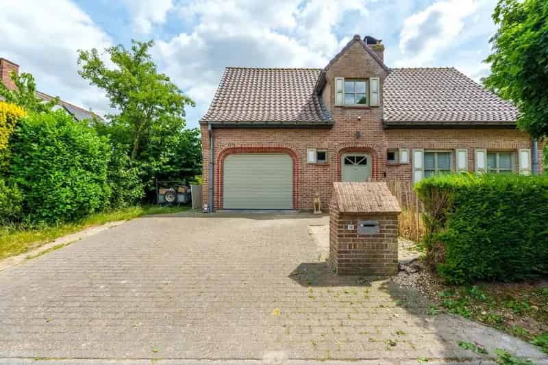 Instapklare Villa te Koop nabij Centrum Ieper
