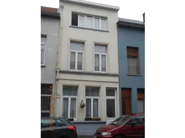 Eengezinswoning Boerhaavestraat 71 1901 gerenoveerd 1999