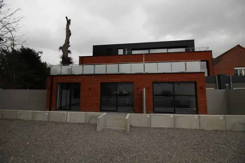 Appartement te koop 2 slaapkamers terras staanplaats