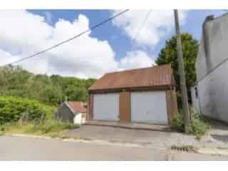 Garagebox en Perceel te Koop Courcelles