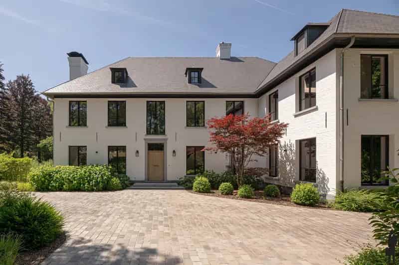 Huis te koop: Exclusieve villa met zwembad en bijgebouw