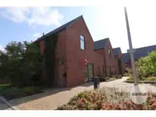 Handelsfonds te koop Sint Truiden Kantoorpraktijk 319m²
