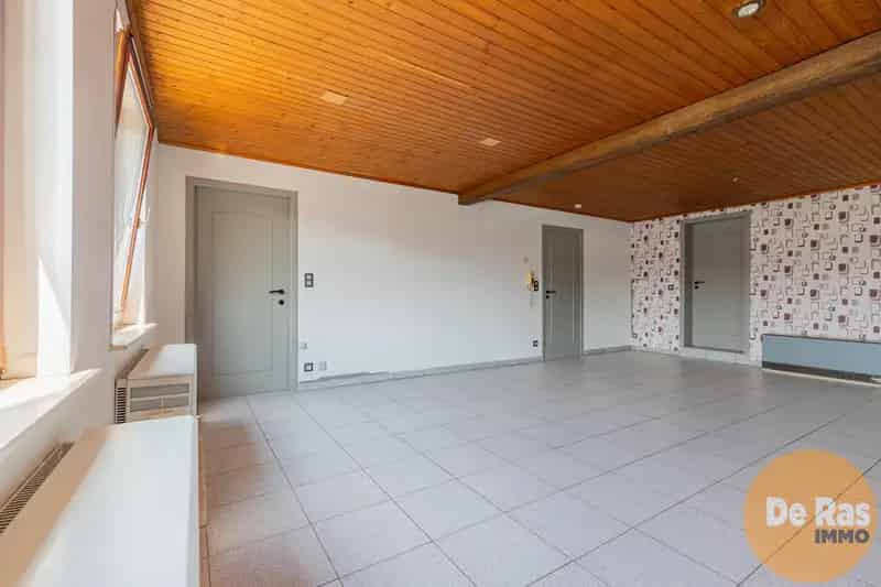 EREMBODEGEM Woning met Magazijn 3 Slaapkamers