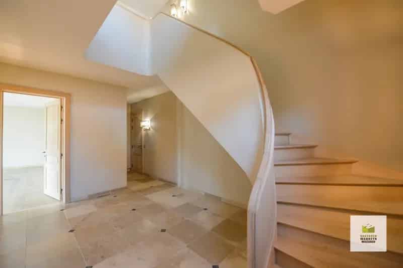 Luxueuze woning 3 slaapkamers zwembad 115m2 polyvalente ruimte