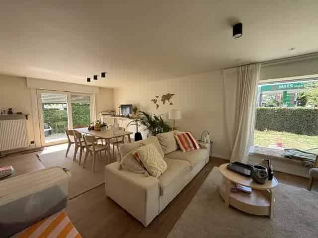 Gelijkvloers appartement te huur De Pinte