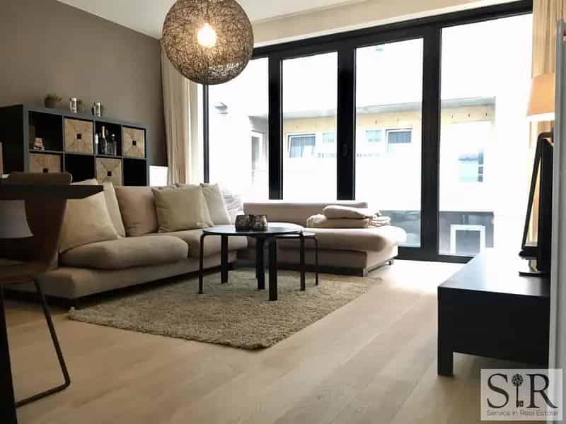 Huis te huur met lift, terras en garage