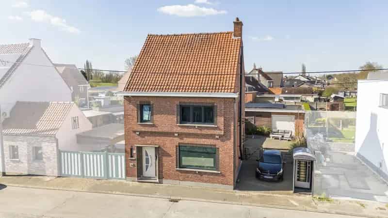 Huis te huur: Instapklare woning met magazijn nabij Gent en Antwerpen