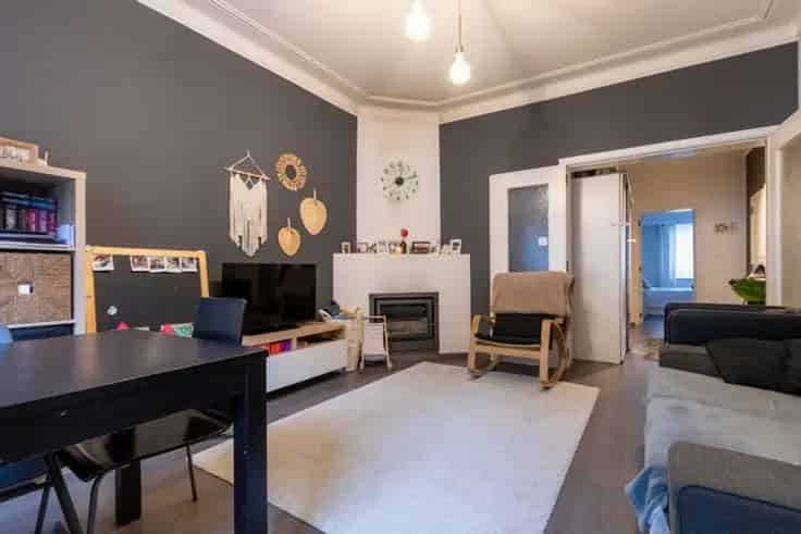 Gelijkvloers Appartement Te Koop met Terras en Tuin