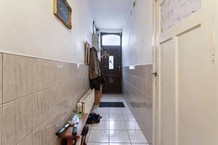 Huis te koop Ronse: Ruime woning nabij centrum