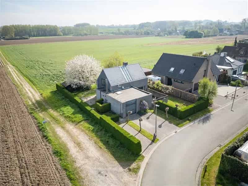Huis te koop Moortsele 600m²