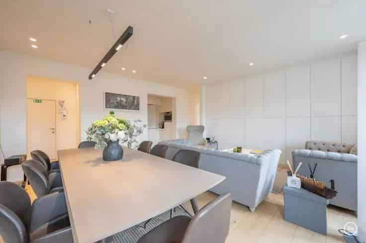 Gerenoveerd Appartement Duinbergen Strand Nabij