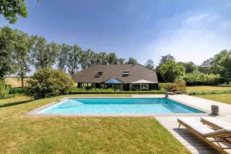 Luxe Woning 5 Slaapkamers Zwembad Lillois-Witterzee