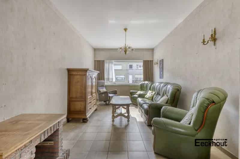 Ruime woning 3 slaapkamers zonnige koer