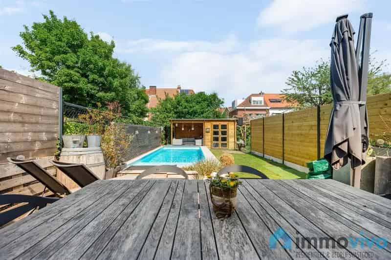 Huis te huur Edegem gerenoveerd zwembad