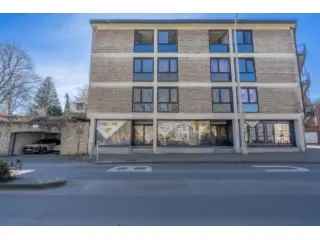 Kantoor te huur Nivelles 137m² Garage Cave