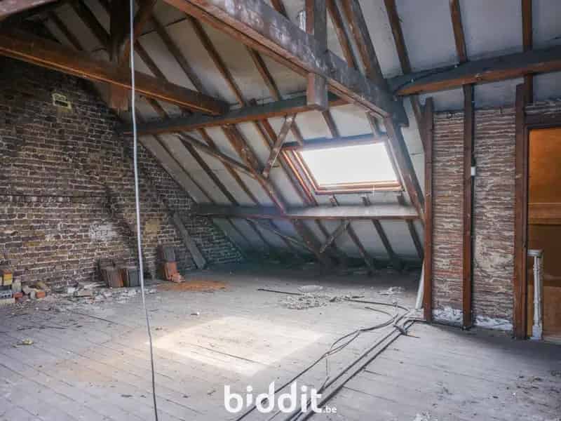 Te renoveren herenhuis Oudenaarde