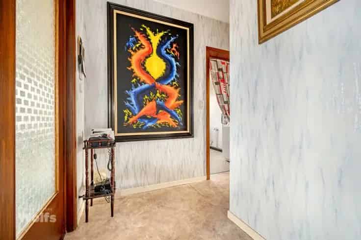 Appartement 2 slaapkamers Garage Te Koop Gerenoveerd