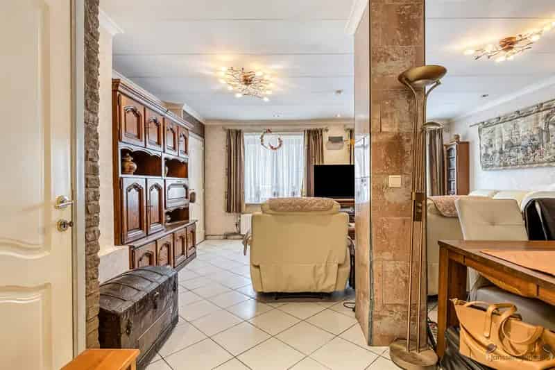 Duplex Appartement met 2 Garages te Boom