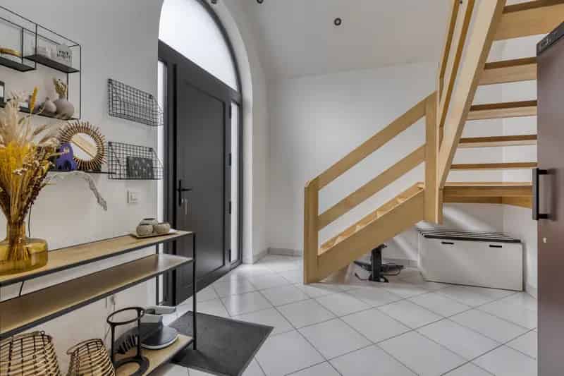 Huis te koop Meldert 3 slaapkamers praktijkruimte zonnepanelen