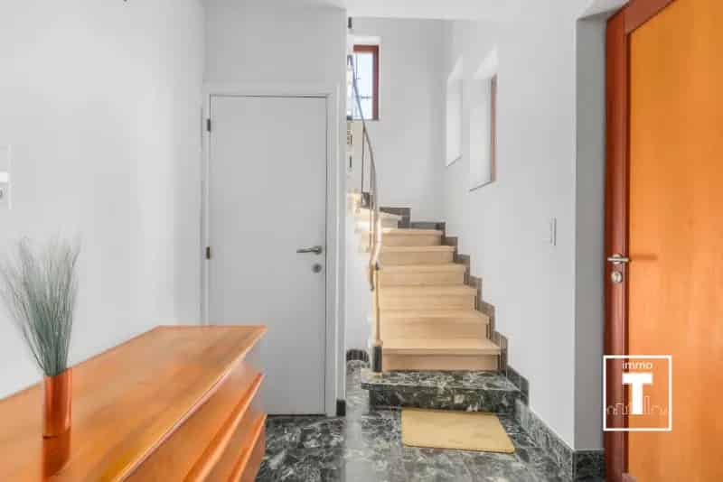 Huis te Koop Gentbrugge: Gerenoveerde woning in kindvriendelijke buurt