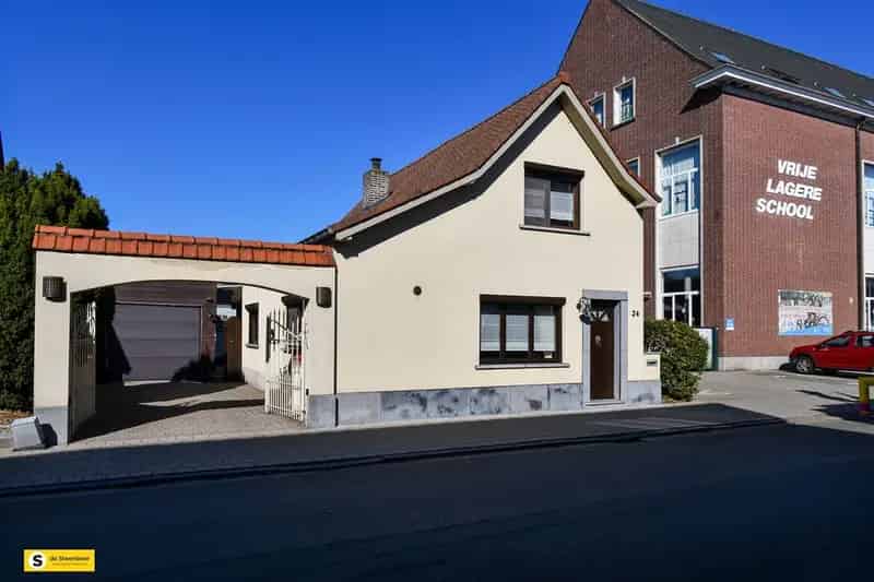 Huis te koop Herenthout 2 slaapkamers garage patio