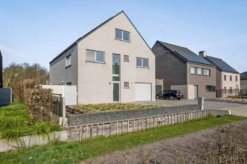 Moderne Villa te huur in Putte - 4 slaapkamers - 390m²