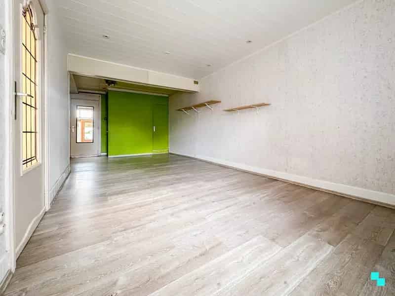 Te renoveren woning Emelgem 114m² 2 slaapkamers tuin
