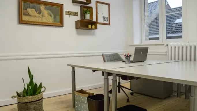 Kantoor te Huur Izegem 16m²
