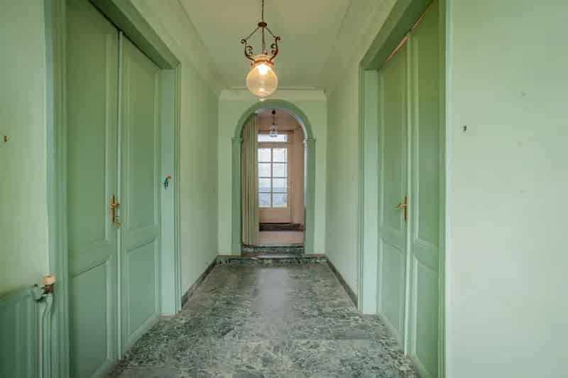 Herenhuis te koop Papegaaiwijk 513m²