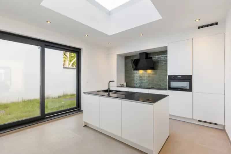 Huis te huur: Instapklare gerenoveerde woning met tuin