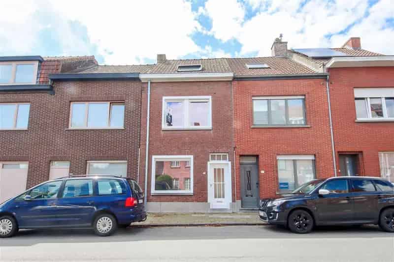 Huis te huur: Instapklare gezinswoning met tuin en garage