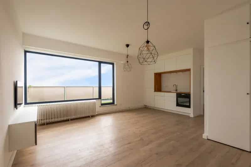 Antwerpen Studio te Huur MAS Uitzicht Instapklaar
