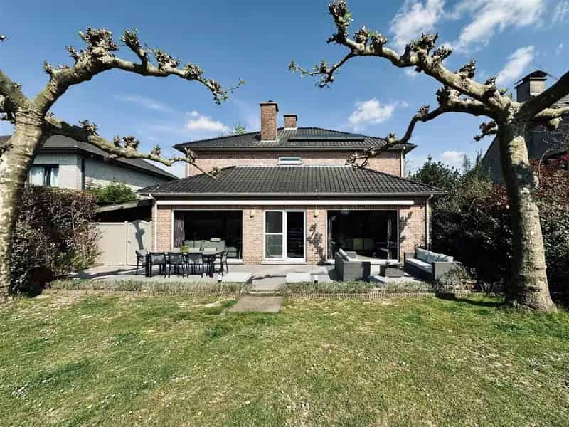 Landelijke Villa te Huur met Zwembad