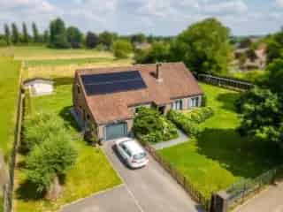 Villa te koop Esplechin 4 slaapkamers zwembad grote tuin