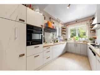 Huis te koop Sint Pieters Woluwe 6 slaapkamers 203m² tuin garage