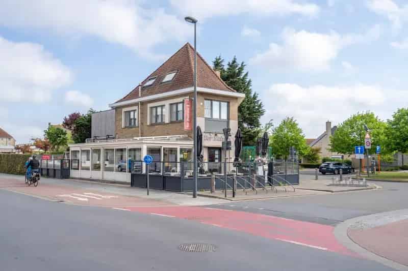 Horecazaak met Woonst te Huur Belgische Kust