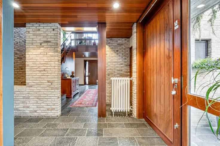 Huis Te Koop Lochristi Ruime Woning met Opslag en Bijgebouw