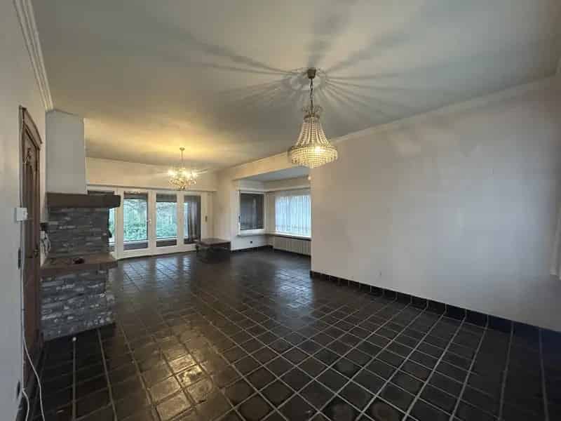 Ruime gezinswoning te koop in Geel 4-5 slaapkamers